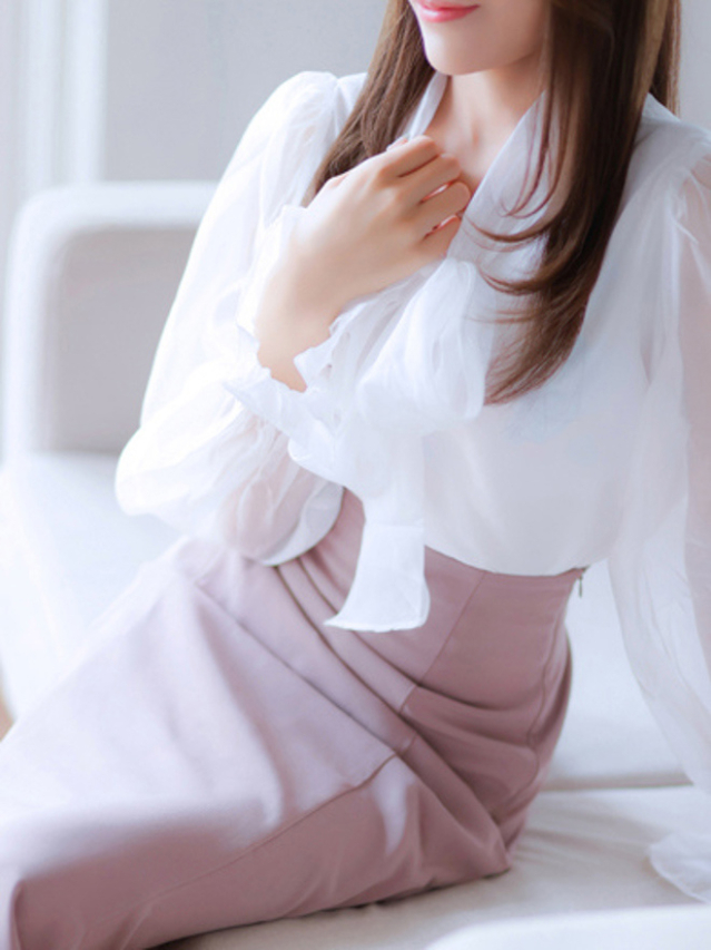 新人・玲緒奈(れおな)（グランドオペラ東京）
