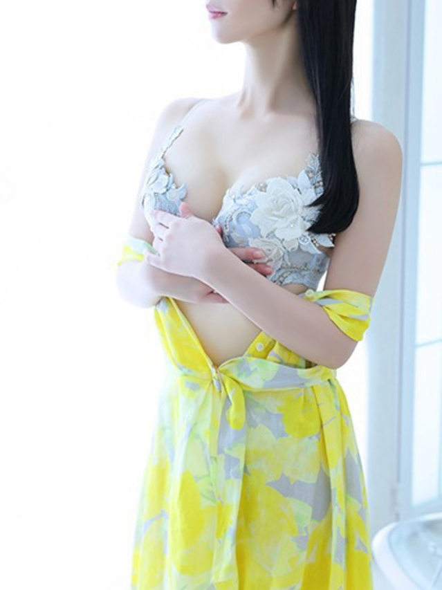 祐美(ゆみ)(グランドオペラ東京)