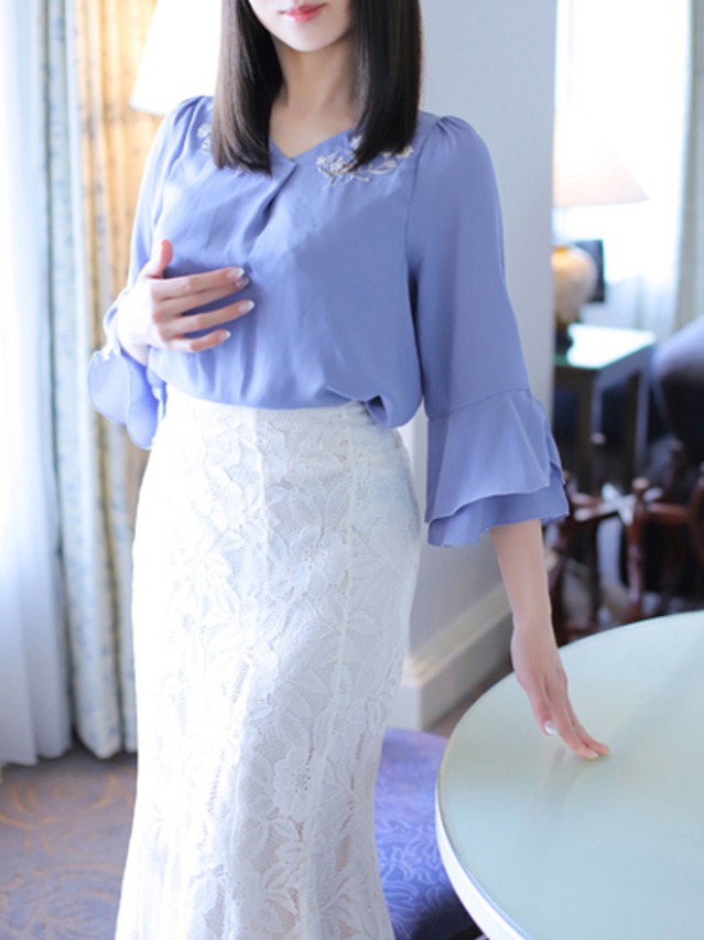 愛彩(あおい)(グランドオペラ東京)