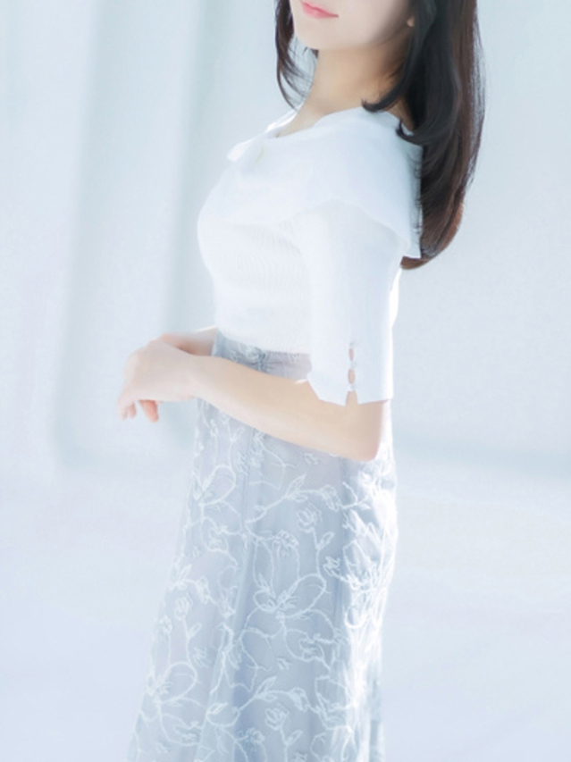 新人・穂乃香(ほのか)（グランドオペラ東京）