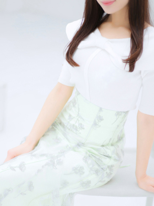 新人・瀬奈(せな)(グランドオペラ東京)