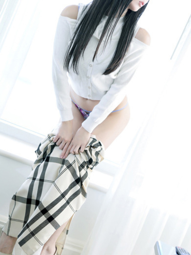 瑠璃(るり)（グランドオペラ東京）