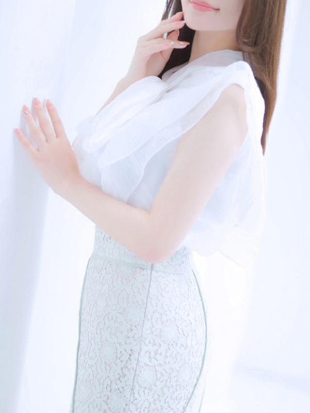 新人・純菜(じゅんな)（グランドオペラ東京）