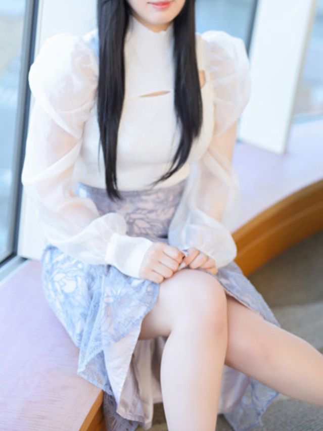 志帆乃(しほの)（グランドオペラ東京）