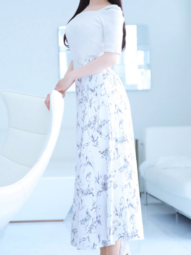 福岡店・真白(ましろ)(グランドオペラ東京)