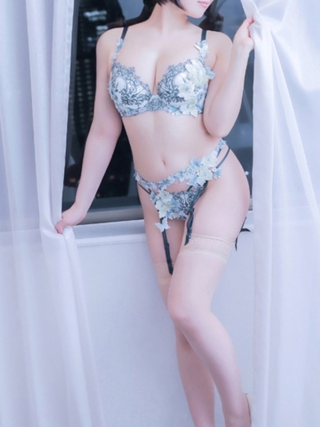 新人・沙織(さおり)（グランドオペラ東京）