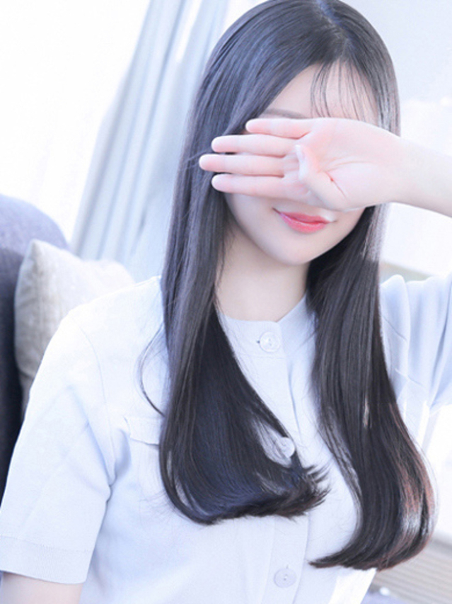新人・里緒奈(りおな)（グランドオペラ東京）