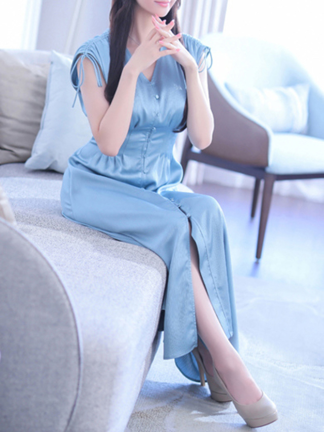 新人・麻亜里(まあり)（グランドオペラ東京）