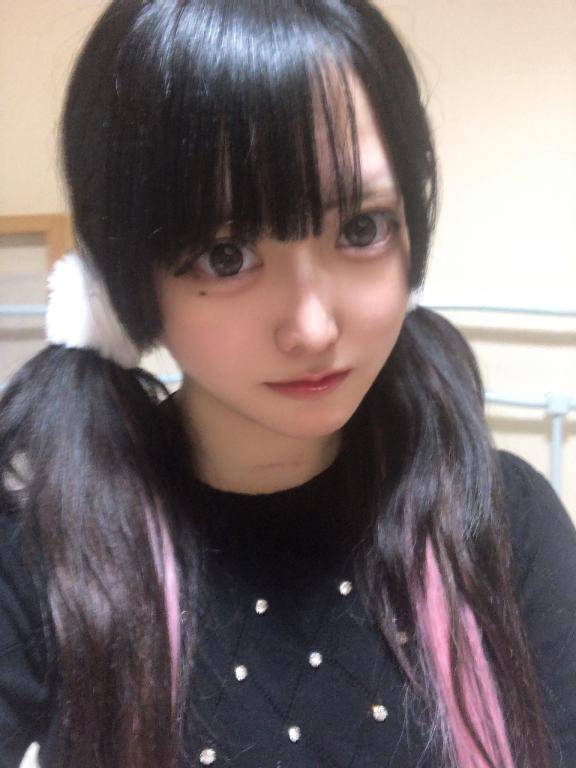 今日はツインテール♡