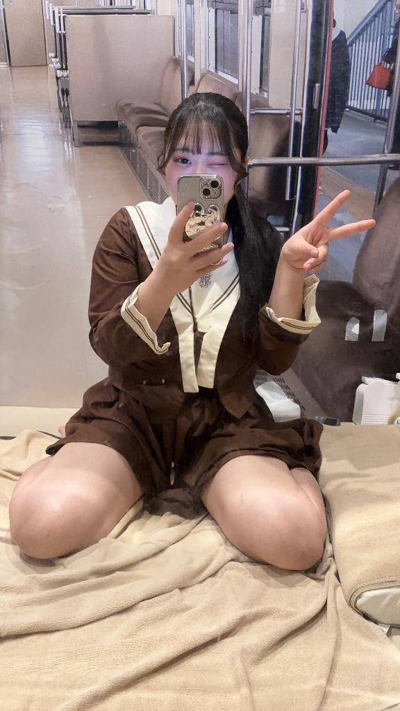 あいみ(清純派美少女降臨)（学園天国）