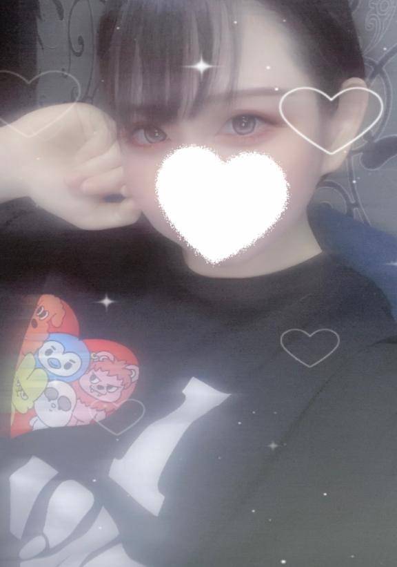 なんか顔小さくておったまげたわ