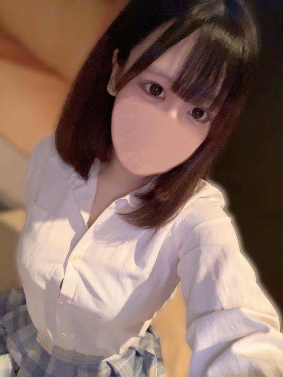 何してるのー？👀