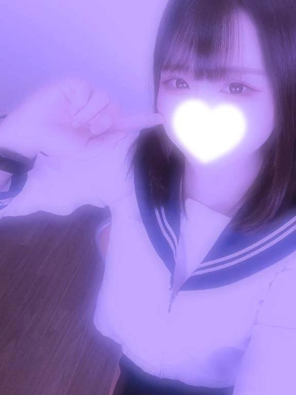 りゆ(ゆるふわ美少女)(学園天国)