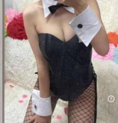 19時半から🐰