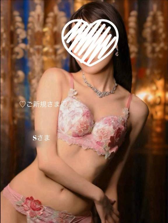 唇と唇が惹かれあい