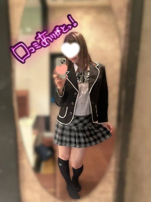 🩷【お礼】コスプレ戦士「セーラーなつな」！　〜相棒はルナではなくタマ〜