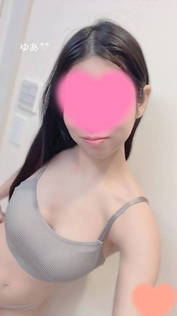 明日はクリスマスイブ🎄.*