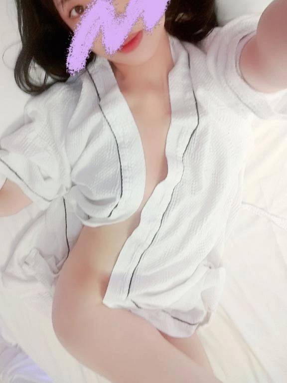 明日、月曜も出勤❣️