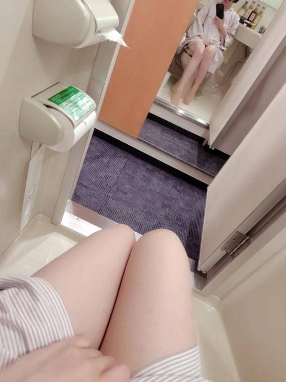 明日、会うでしょ？(会うよね？)