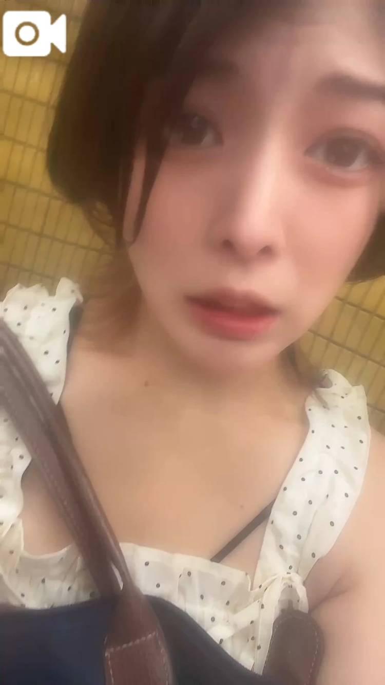 【 動画 】皆さまおはよ♡𓈒𓏸︎︎︎︎