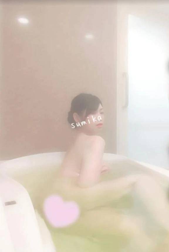 明日は出勤日💖