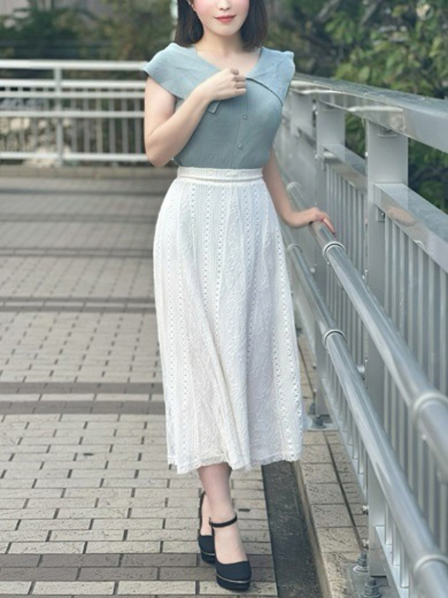 島田えな（月の真珠-五反田-）