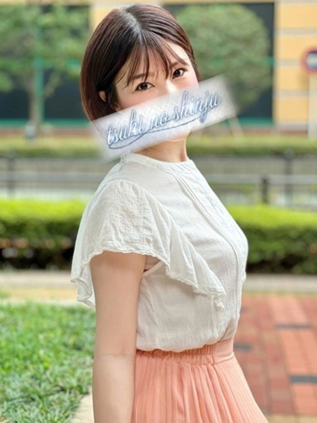 内山ひとみ(月の真珠-五反田-)