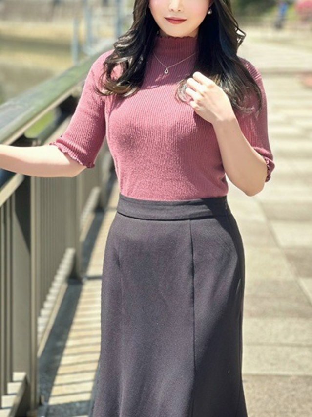 中岡うた（月の真珠-五反田-）