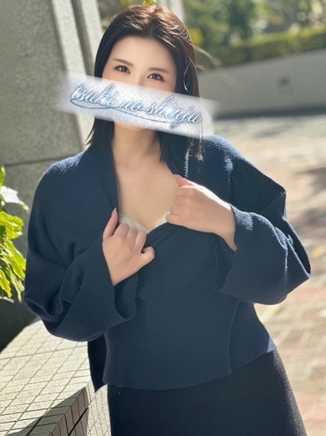 花宮らな(月の真珠-五反田-)