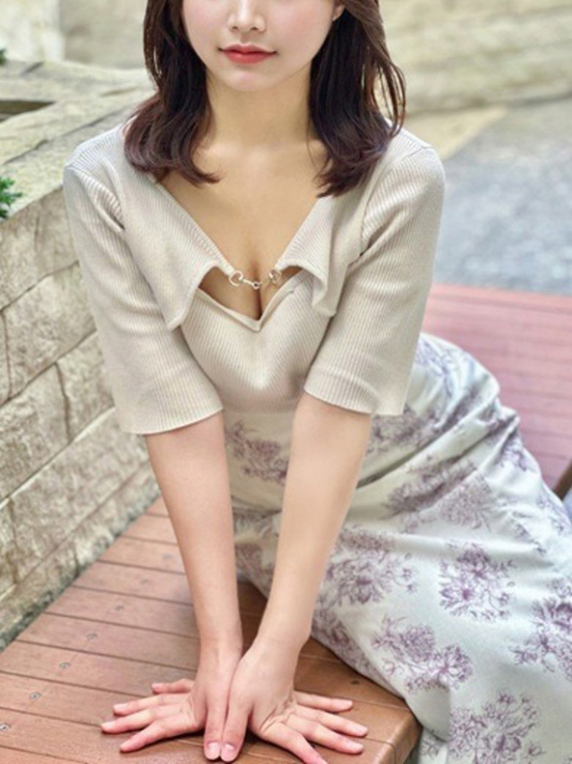 吉川すずな（月の真珠-五反田-）