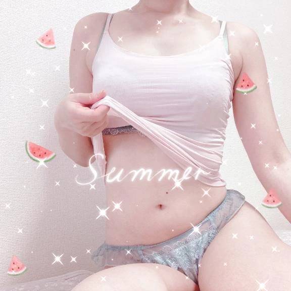 ややぽちゃなおなか🫢