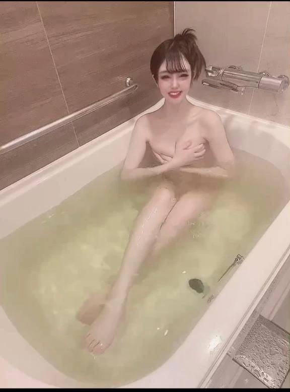🛁入浴🛁笑顔顔出しノーマルカメラ🙈💎