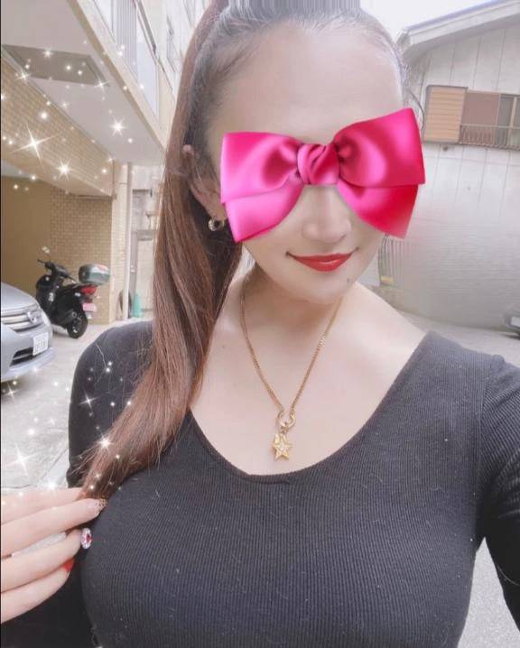 赤い唇💋フェチ💗