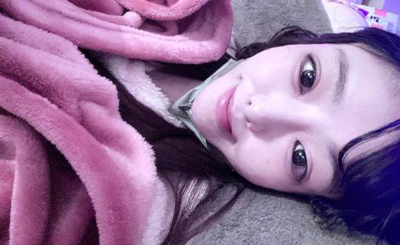 おはようございます😇🌐ﾉｰﾏﾙｶﾒﾗすっぴん失礼🙈ｱﾘﾅﾐﾝ🥹