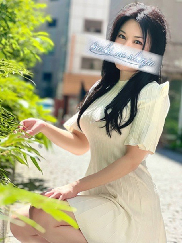 高山りみ（月の真珠-新宿-）