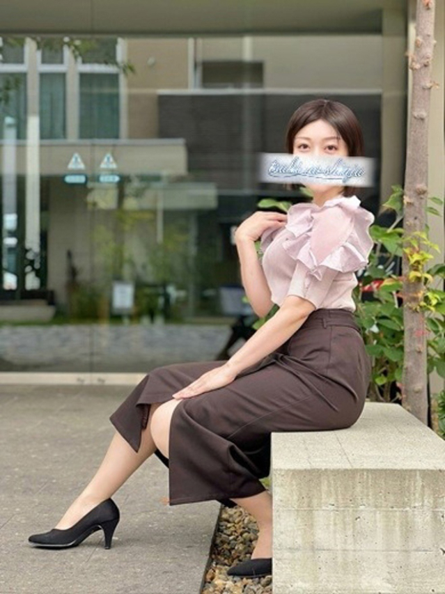 安田りさ(月の真珠-新宿-)