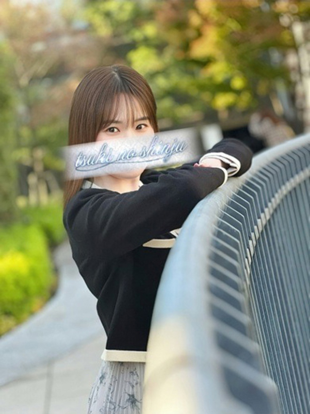 須藤ふみ（月の真珠-新宿-）