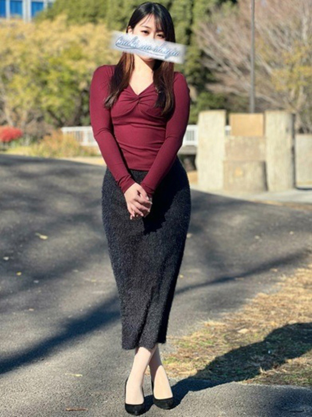 三島ゆき（月の真珠-新宿-）