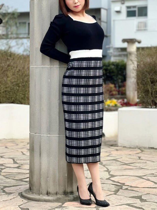 荒井ましろ（月の真珠-新宿-）