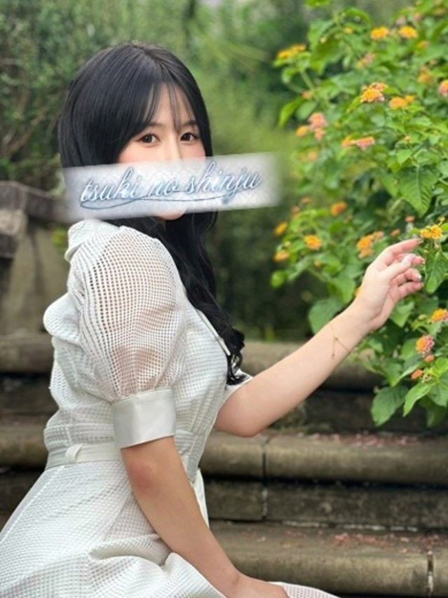 榎本るり（月の真珠-新宿-）