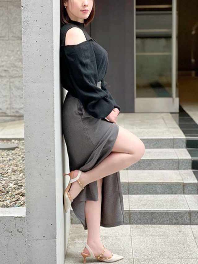 諸星ふみか（月の真珠-新宿-）