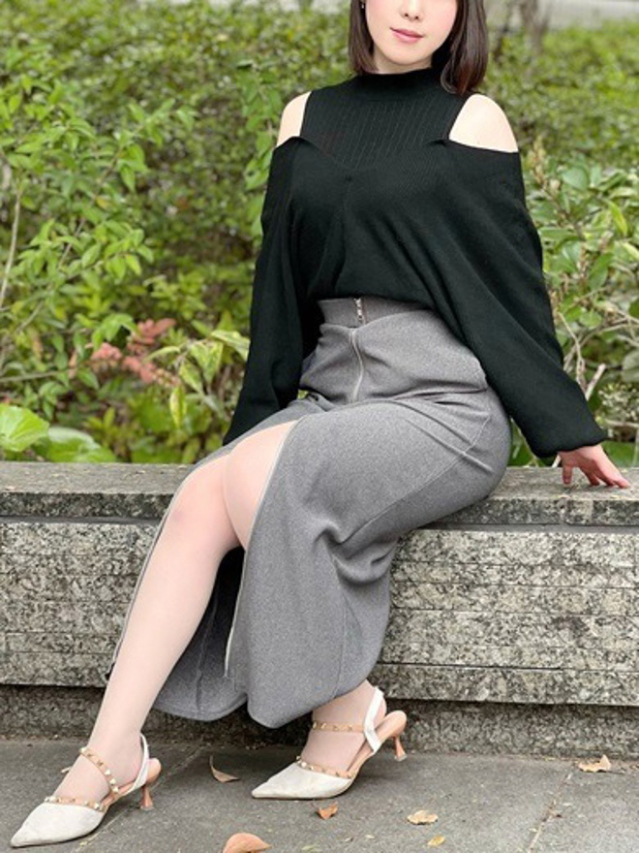 諸星ふみか（月の真珠-新宿-）