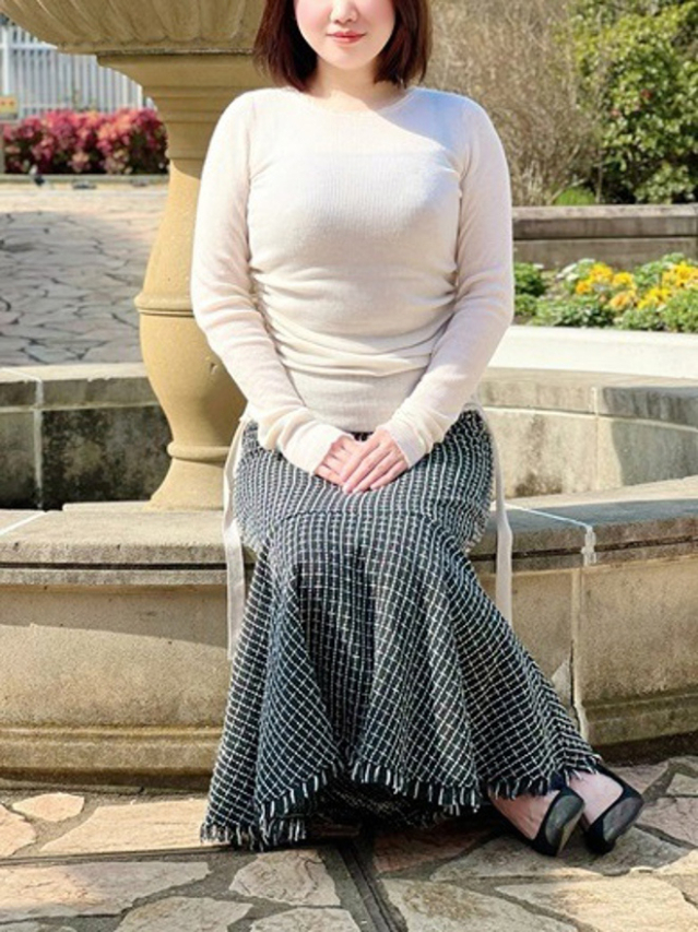 柴田あけみ（月の真珠-新宿-）