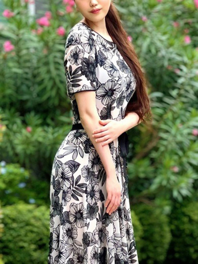 風吹みくり（月の真珠-新宿-）