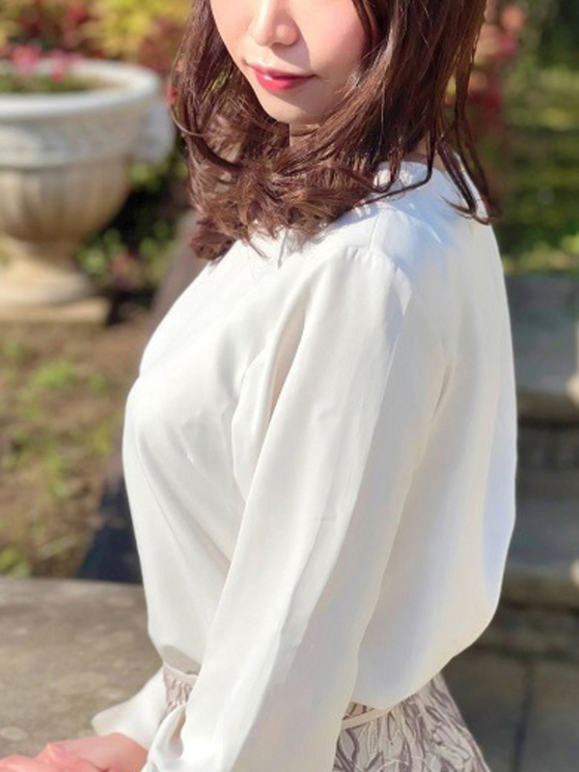 橘わかな(月の真珠-新宿-)