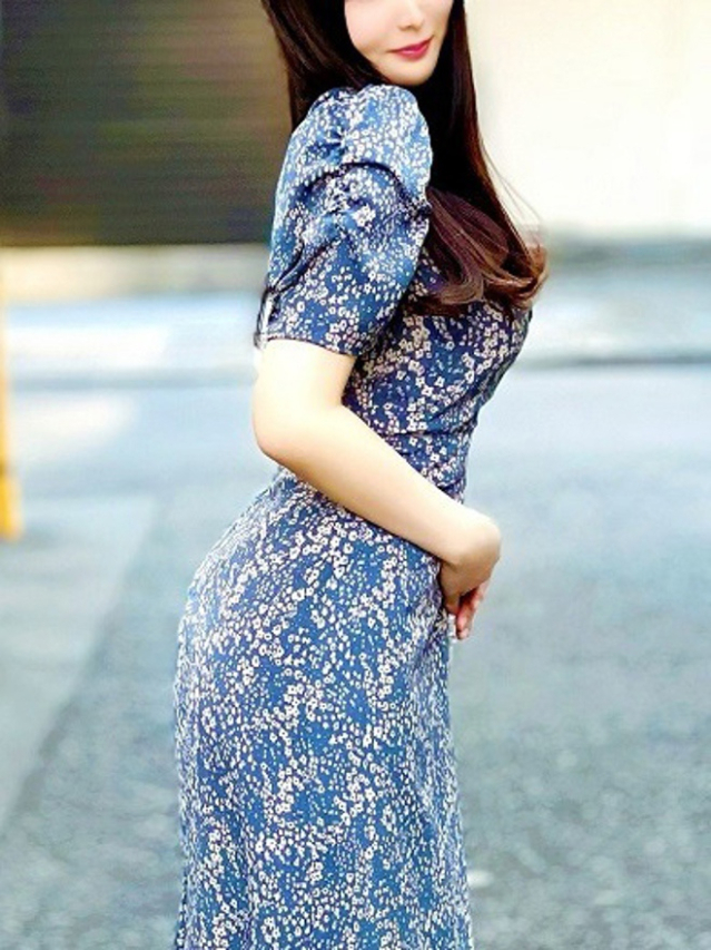 高橋せり（月の真珠-新宿-）