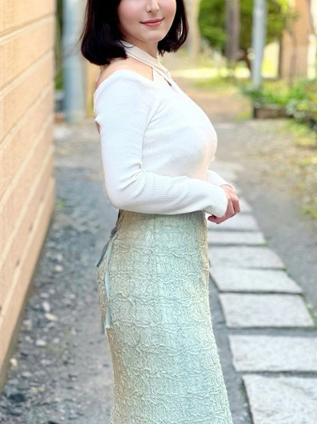 宇野いろは（月の真珠-新宿-）