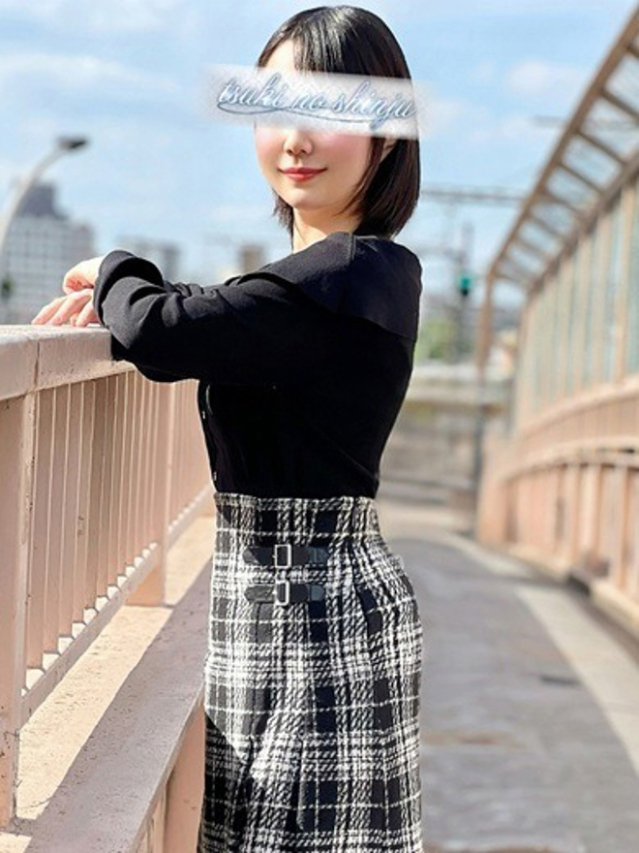 奥山みゆき（月の真珠-新宿-）