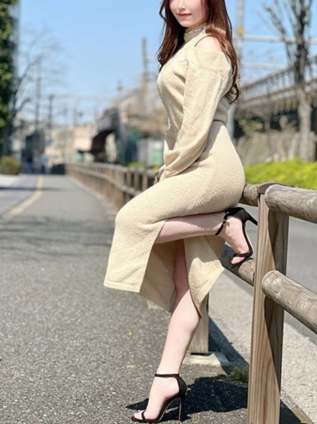 豊田さゆ(月の真珠-新宿-)
