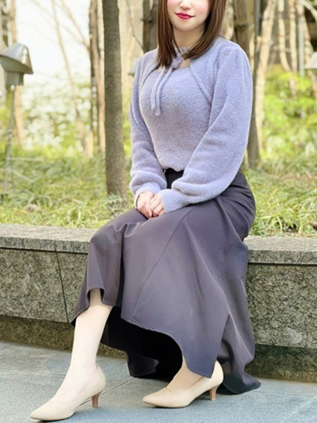 松岡まな(月の真珠-新宿-)